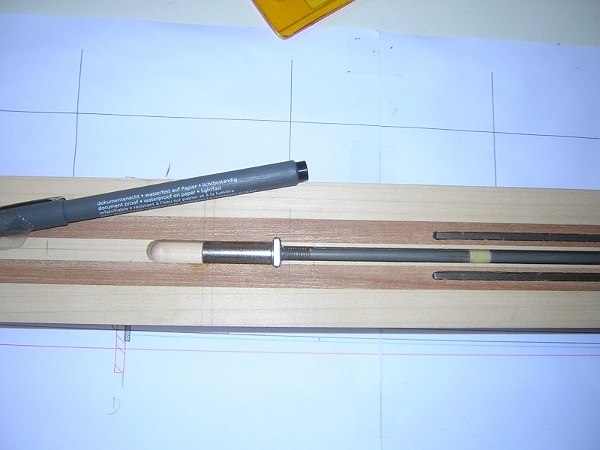 la tige de reglage (truss rod).jpg